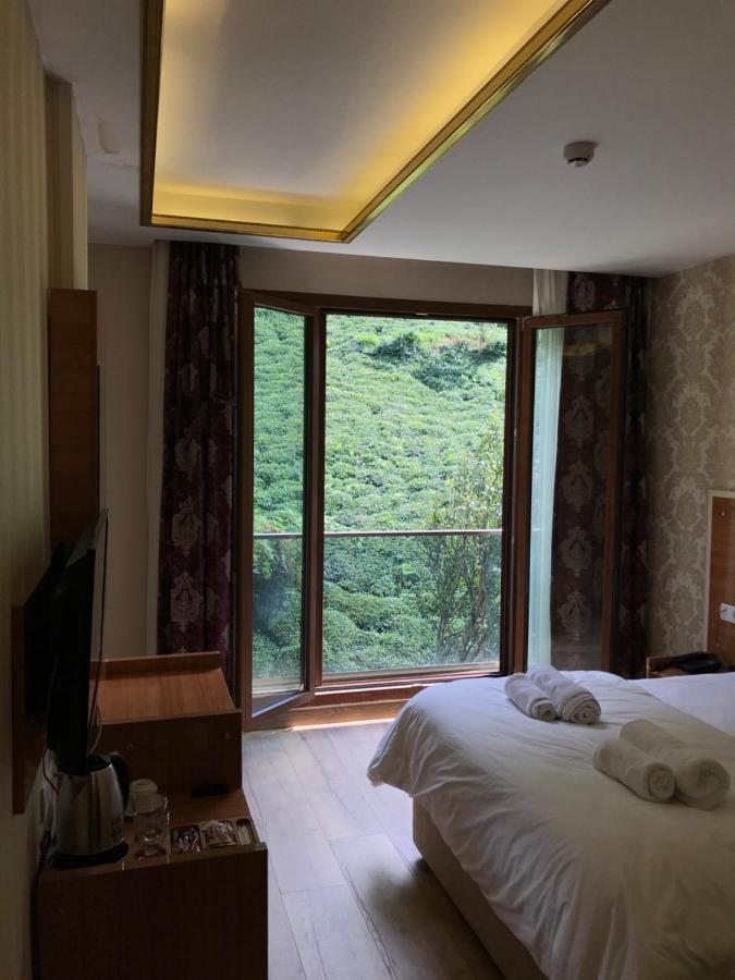 Oris Green Hotel Ριζούντα Εξωτερικό φωτογραφία
