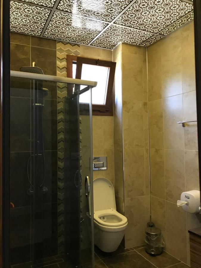 Oris Green Hotel Ριζούντα Εξωτερικό φωτογραφία