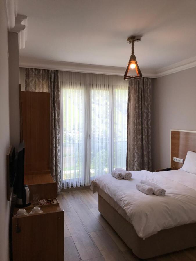 Oris Green Hotel Ριζούντα Εξωτερικό φωτογραφία